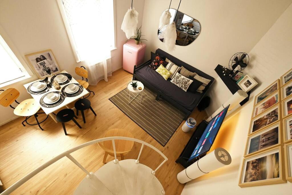 Stylish Duplex In The Heart Of Brussels Centre Appartement Buitenkant foto
