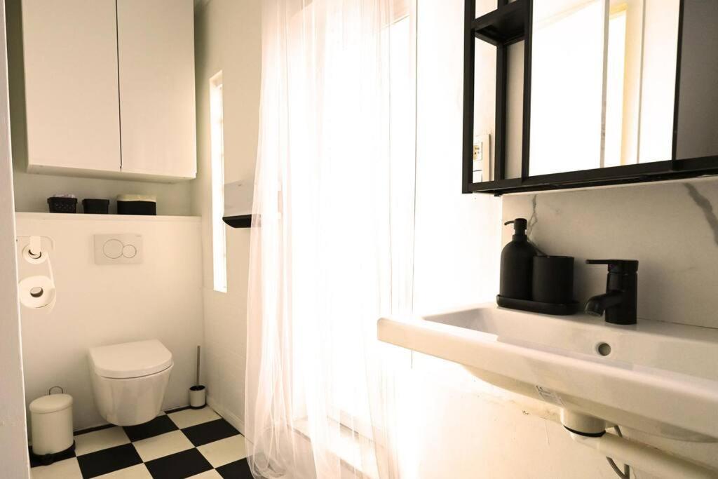 Stylish Duplex In The Heart Of Brussels Centre Appartement Buitenkant foto