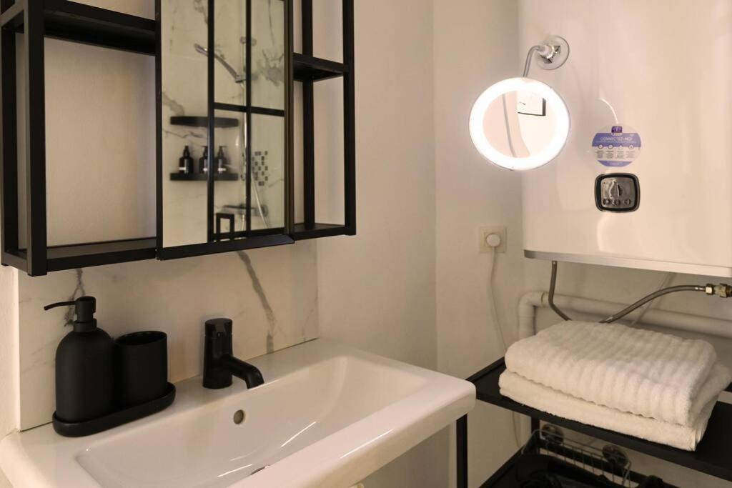 Stylish Duplex In The Heart Of Brussels Centre Appartement Buitenkant foto