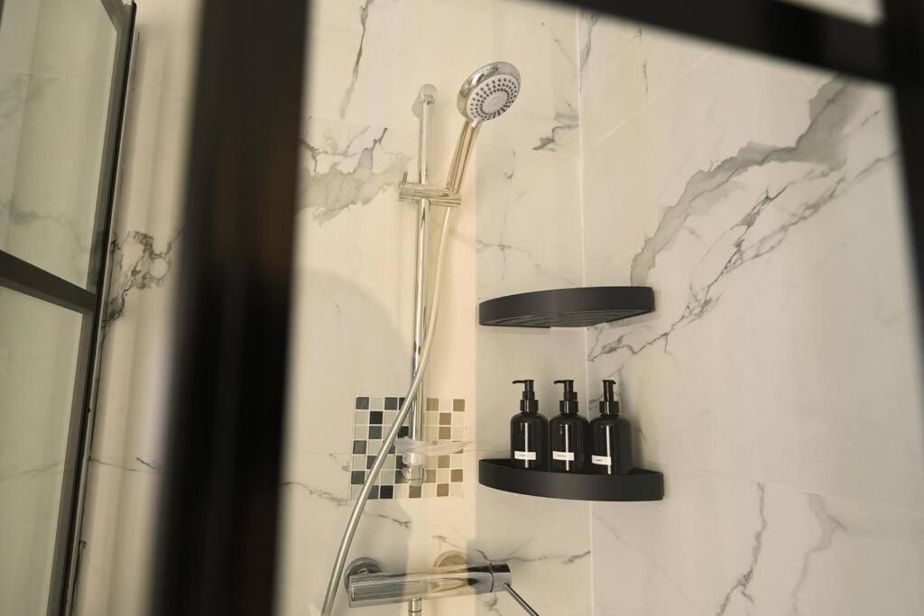Stylish Duplex In The Heart Of Brussels Centre Appartement Buitenkant foto